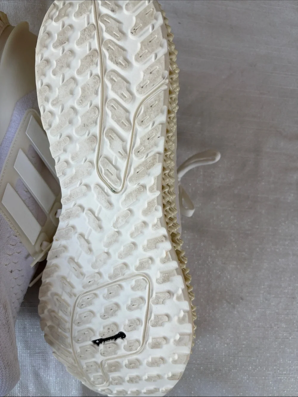 Adidas Cream and White Knit Lifestyle Sneakers MENS  NWOT